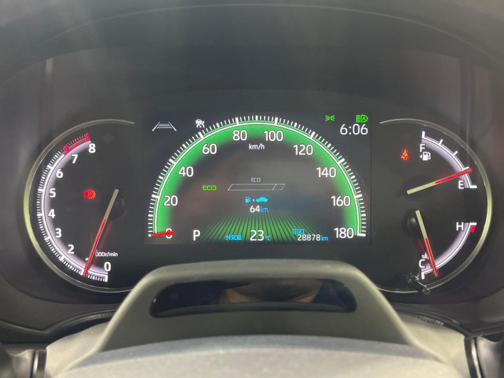 2022 Toyota Voxy 6BA-MZRA90W (UW-6a0a82ab73b66)[17]
