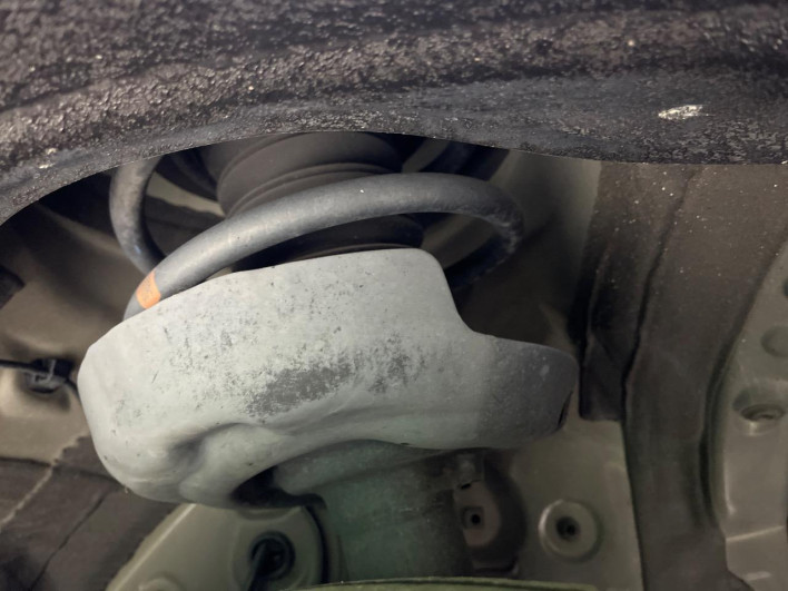 2022 Toyota Voxy 6BA-MZRA90W (UW-6a0a82ab73b66)[28]