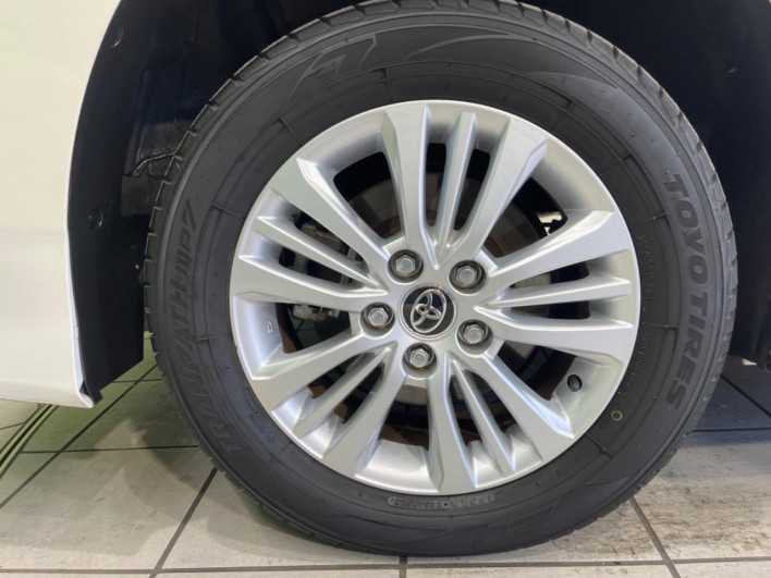 2023 Toyota Noah 6BA-MZRA90W (UW-6a0a82abcee4d)[21]