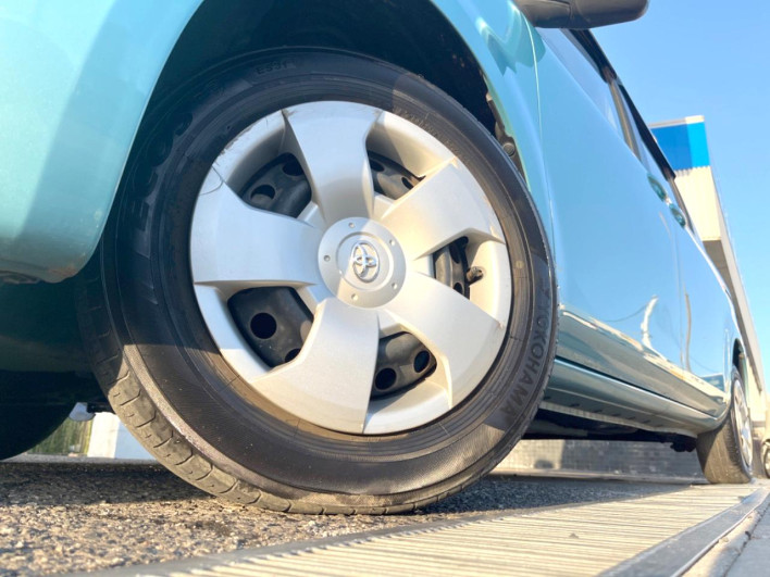 2010 Toyota Sienta DBA-NCP81G (UW-6a0a82add720d)[5]