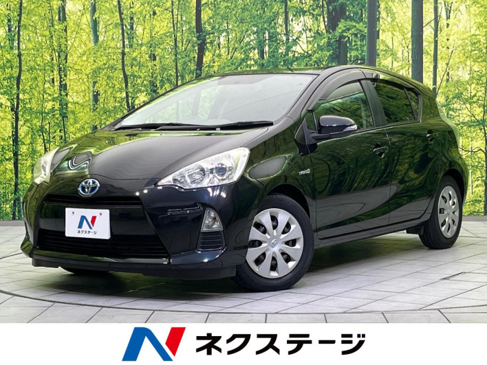 2013 Toyota Aqua DAA-NHP10 (UW-6a0a82af35611)[3]