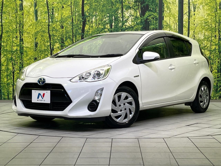 2015 Toyota Aqua DAA-NHP10 (UW-6a0a82b2354ed)[0]