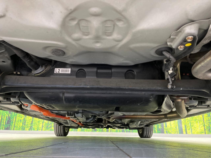 2017 Toyota Vitz DAA-NHP130 (UW-6a0a82b5b424d)[20]