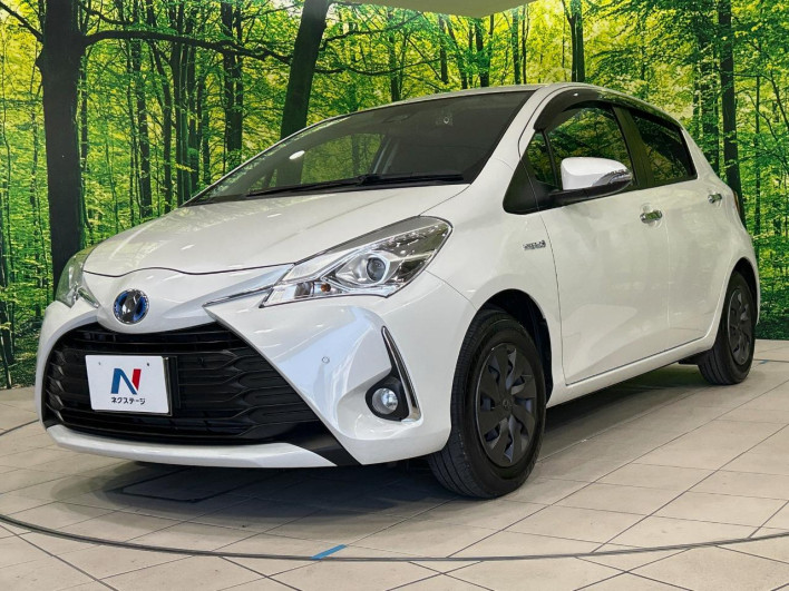 2019 Toyota Vitz DAA-NHP130 (UW-6a0a82b5b9121)[12]