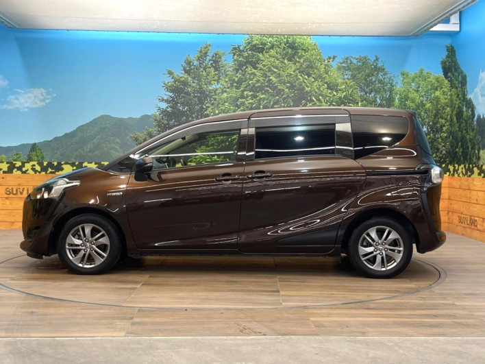 2015 Toyota Sienta DAA-NHP170G (UW-6a0a82b5d9537)[7]