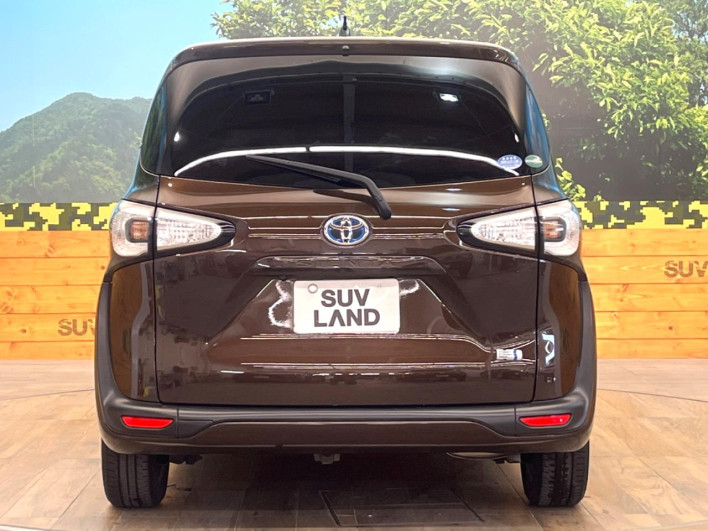 2015 Toyota Sienta DAA-NHP170G (UW-6a0a82b5d9537)[5]