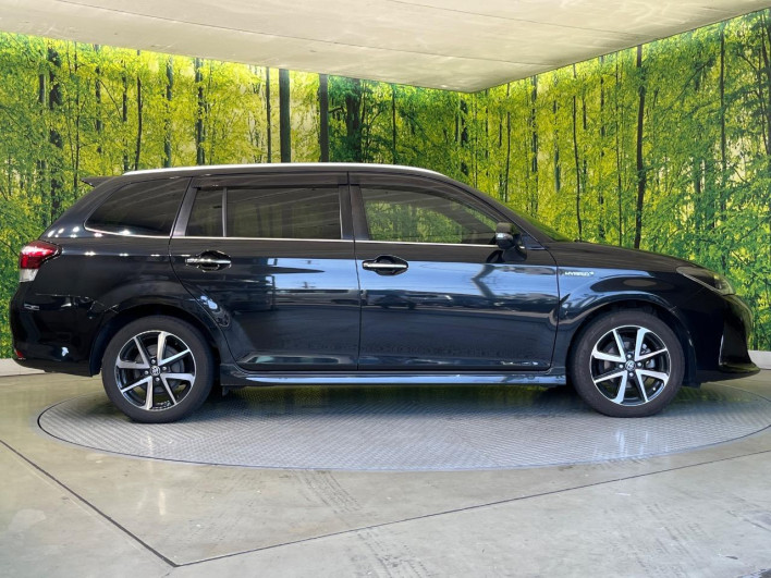 2017 Toyota Corolla Fielder DAA-NKE165G (UW-6a0a82b7b779c)[9]