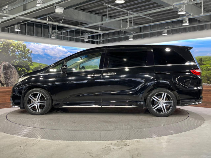 2015 Honda Odyssey DBA-RC1 (UW-6a0a82bcee291)[24]