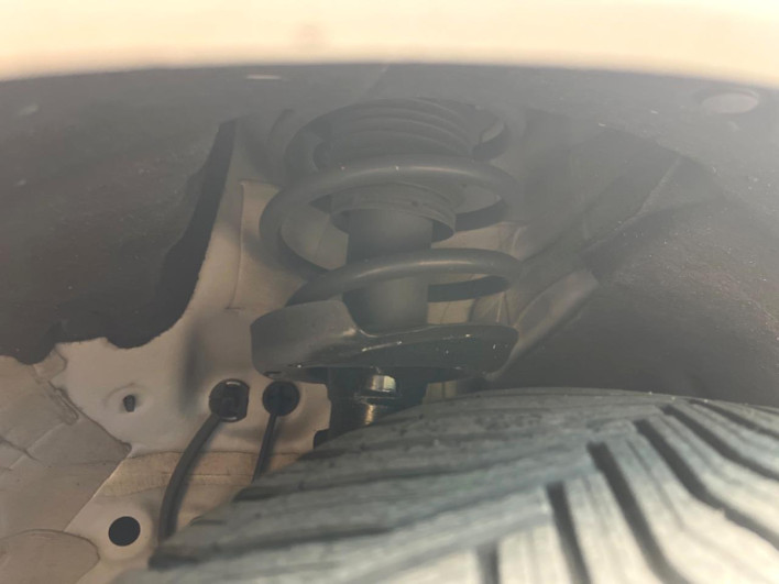 2016 Honda VEZEL DAA-RU3 (UW-6a0a82c2acf92)[18]