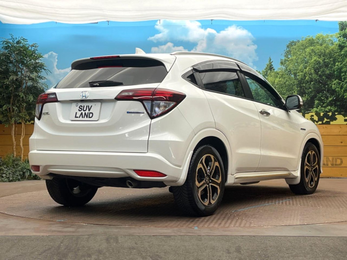2016 Honda VEZEL DAA-RU3 (UW-6a0a82c2acf92)[8]