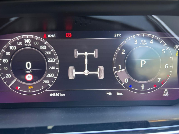 2020 Land Rover Range Rover Evoque 5AA-LZ2XHA (UW-6a0a82cecd040)[14]