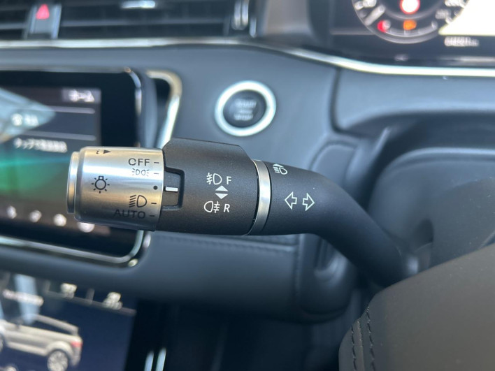 2020 Land Rover Range Rover Evoque 5AA-LZ2XHA (UW-6a0a82cecd040)[10]