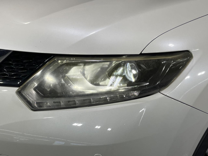 2015 Nissan X-Trail DBA-T32 (UW-6a0a82d2d47f8)[9]
