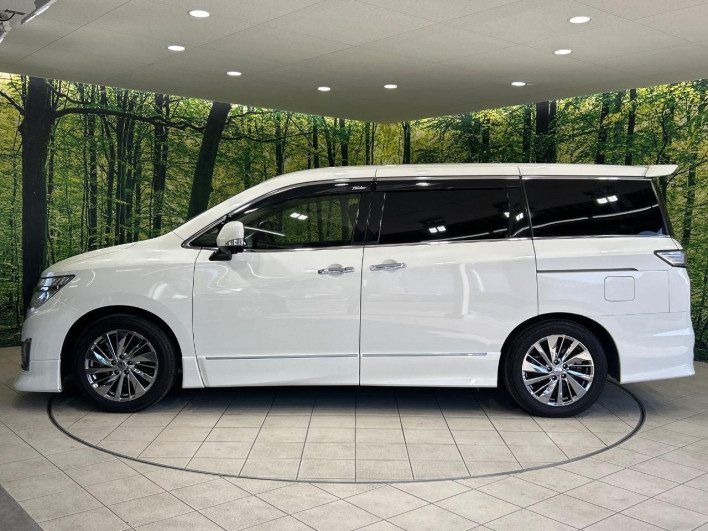 2014 Nissan Elgrand DBA-TE52 (UW-6a0a82d47a1be)[23]