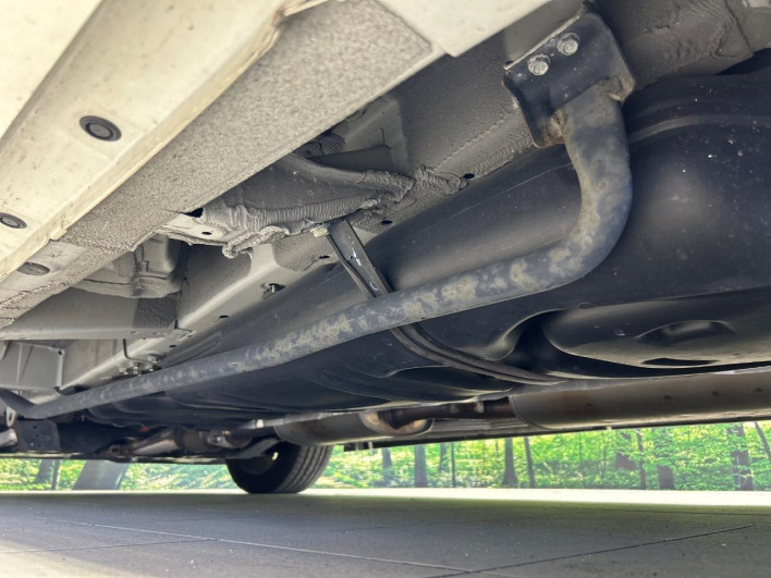 2014 Nissan Elgrand DBA-TE52 (UW-6a0a82d47a1be)[24]