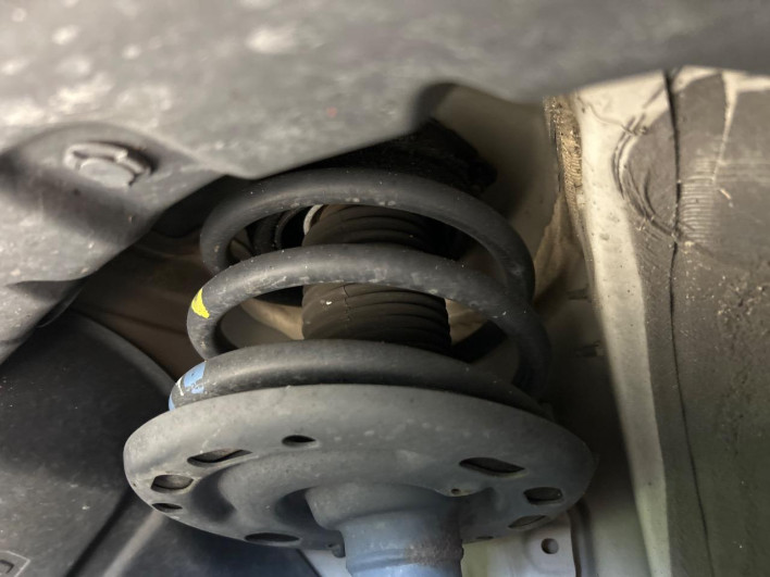 2014 Nissan Elgrand DBA-TE52 (UW-6a0a82d47a1be)[12]