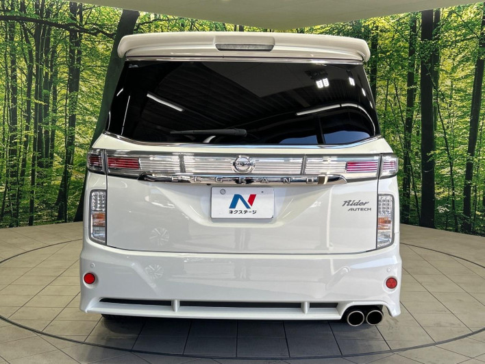 2014 Nissan Elgrand DBA-TE52 (UW-6a0a82d47a1be)[21]