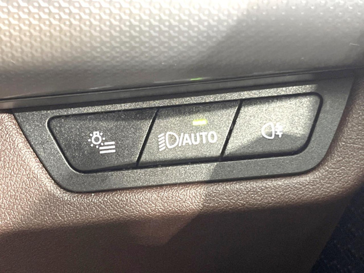 2023 BMW X1 3CA-42EG20 (UW-6a0a82dd8f4e1)[21]