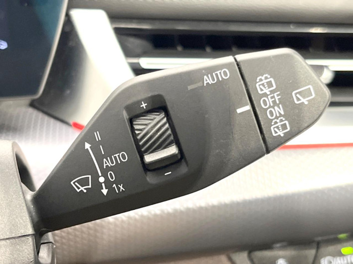 2023 BMW X1 3CA-42EG20 (UW-6a0a82dd8f4e1)[23]