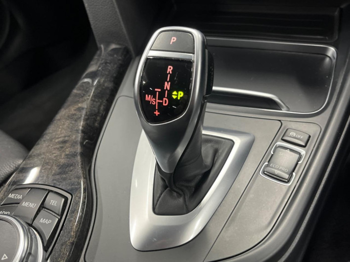 2016 BMW 3 Series DBA-8A20 (UW-6a0a82de60319)[9]