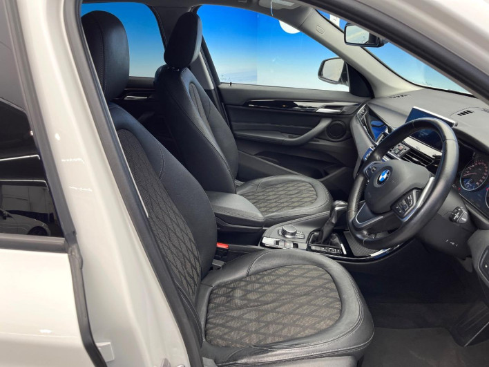 2016 BMW X1 LDA-HT20 (UW-6a0a82df9b3e9)[26]