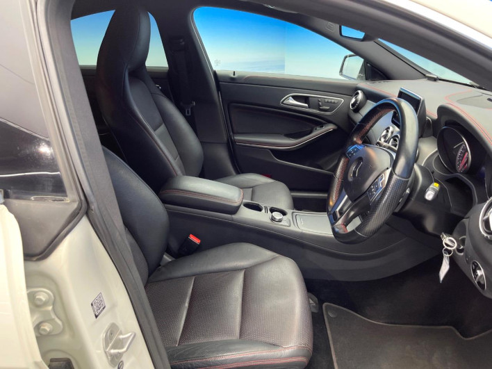 2014 Mercedes Benz CLA Class DBA-117342 (UW-6a0a82e179225)[25]