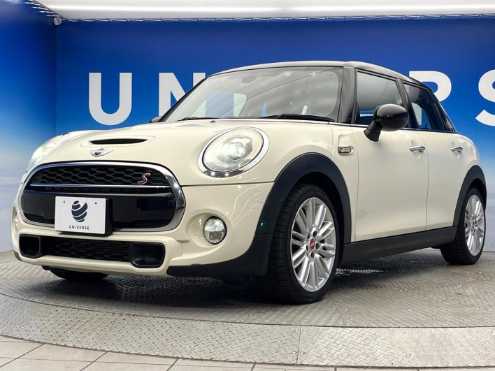 2017 Rover Mini LDA-XT20 (UW-6a0a82e40b1d5)[10]