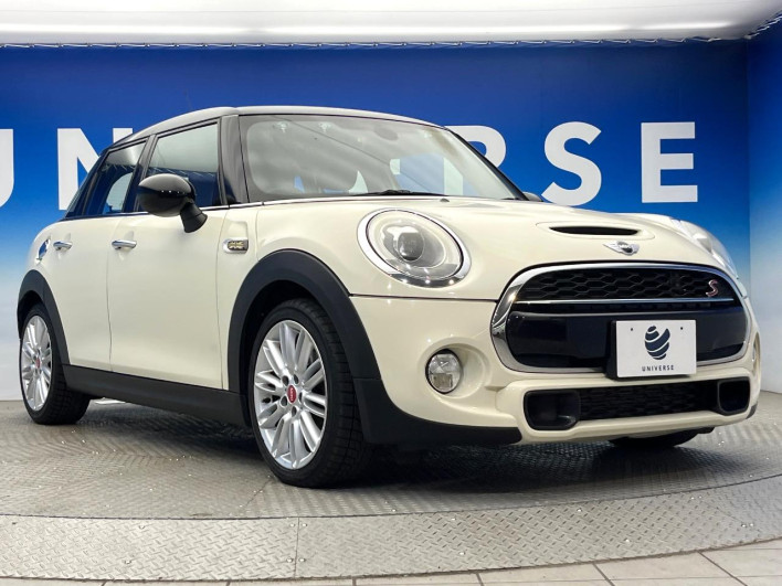2017 Rover Mini LDA-XT20 (UW-6a0a82e40b1d5)[16]