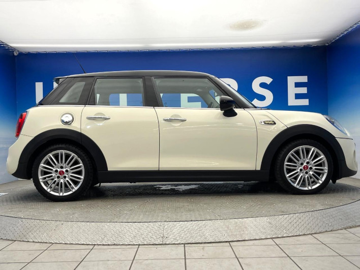 2017 Rover Mini LDA-XT20 (UW-6a0a82e40b1d5)[15]