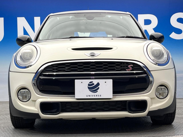 2017 Rover Mini LDA-XT20 (UW-6a0a82e40b1d5)[17]