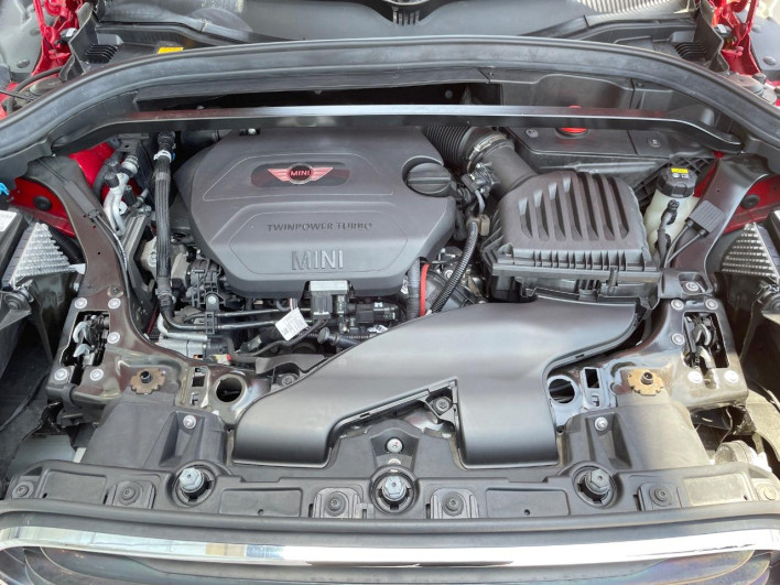 2017 Rover Mini LDA-YT20 (UW-6a0a82e42f333)[4]