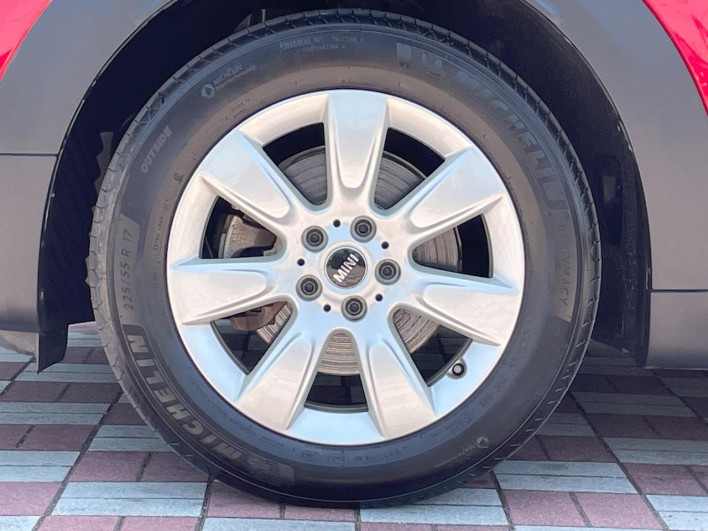 2017 Rover Mini LDA-YT20 (UW-6a0a82e42f333)[13]