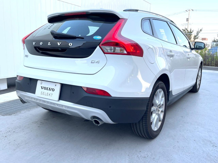 2018 Volvo V40 LDA-MD4204T (UW-6a0a82e65c814)[11]