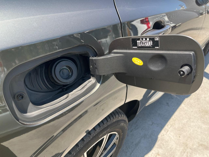 2018 Volvo XC60 DBA-UB420XC (UW-6a0a82e6a0ea7)[24]