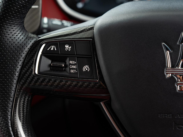 2020 Maserati Ghibli ABA-MG30A (UW-6a0a82e8a2287)[27]