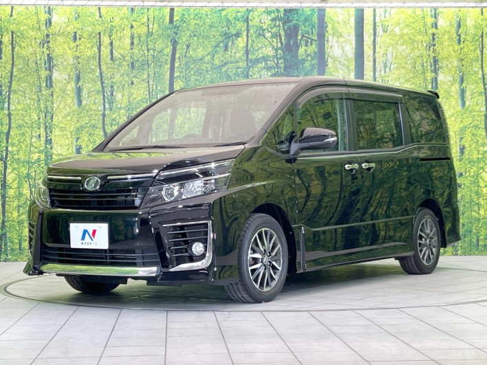 2014 Toyota Voxy DBA-ZRR80W (UW-6a0a82eb628c2)[4]