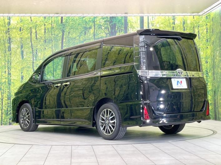 2014 Toyota Voxy DBA-ZRR80W (UW-6a0a82eb628c2)[10]
