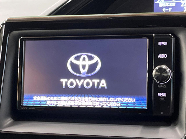 2017 Toyota Noah DBA-ZRR80W (UW-6a0a82ede2320)[23]