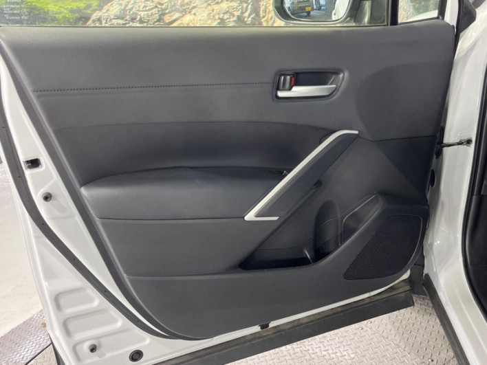 2023 Toyota Corolla Cross 6AA-ZVG11 (UW-6a0a82f3e7002)[27]