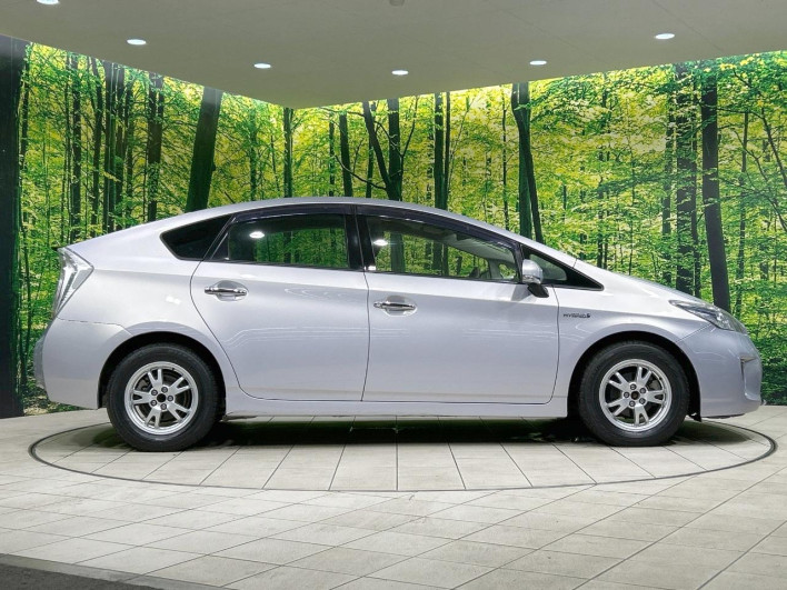 2013 Toyota Prius DAA-ZVW30 (UW-6a0a82f9a1a40)[8]