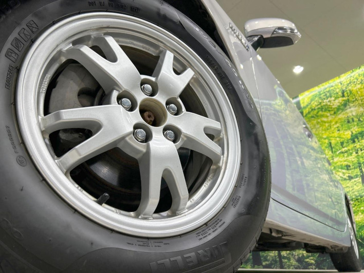2013 Toyota Prius DAA-ZVW30 (UW-6a0a82f9a1a40)[18]
