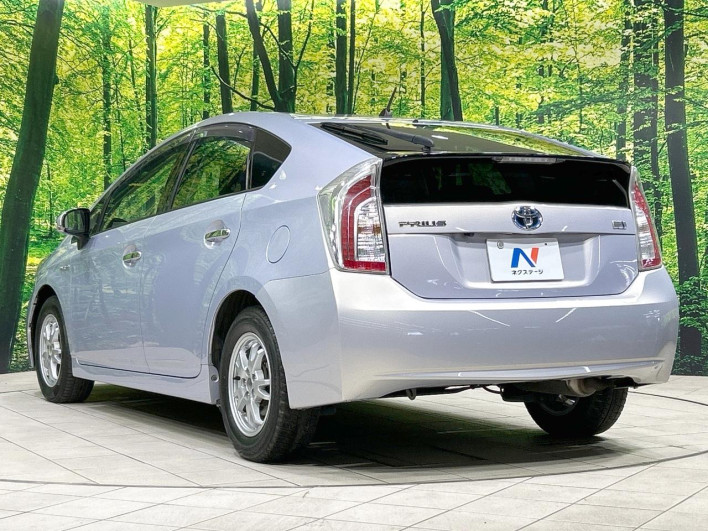 2013 Toyota Prius DAA-ZVW30 (UW-6a0a82f9a1a40)[11]