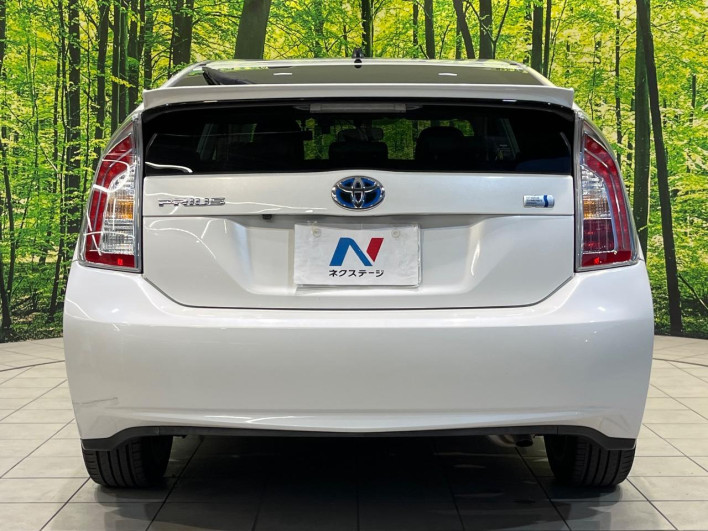 2013 Toyota Prius DAA-ZVW30 (UW-6a0a82f9c674a)[18]