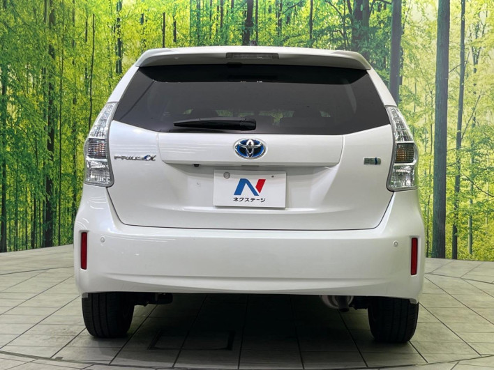 2013 Toyota Prius α DAA-ZVW40W (UW-6a0a82fa0a748)[9]