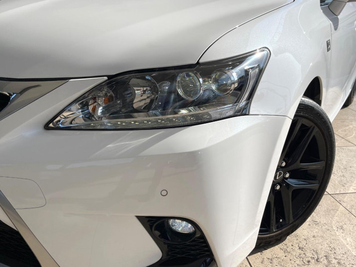 2015 Lexus CT DAA-ZWA10 (UW-6a0a830099629)[13]