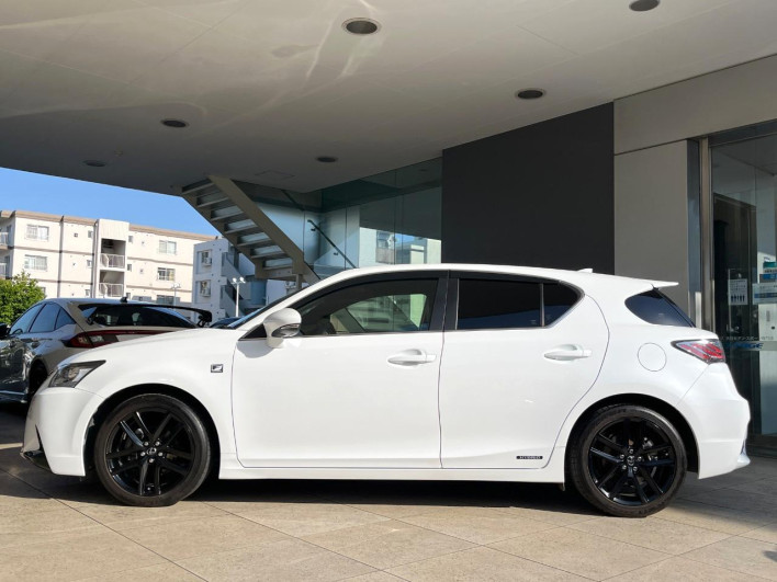 2015 Lexus CT DAA-ZWA10 (UW-6a0a830099629)[21]