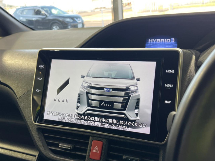 2020 Toyota Noah DAA-ZWR80W (UW-6a0a830383e26)[13]