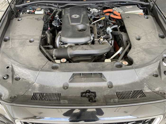 2021 Toyota Crown Hybrid 6AA-AZSH20 (UW-6a0e68250ecb8)[27]
