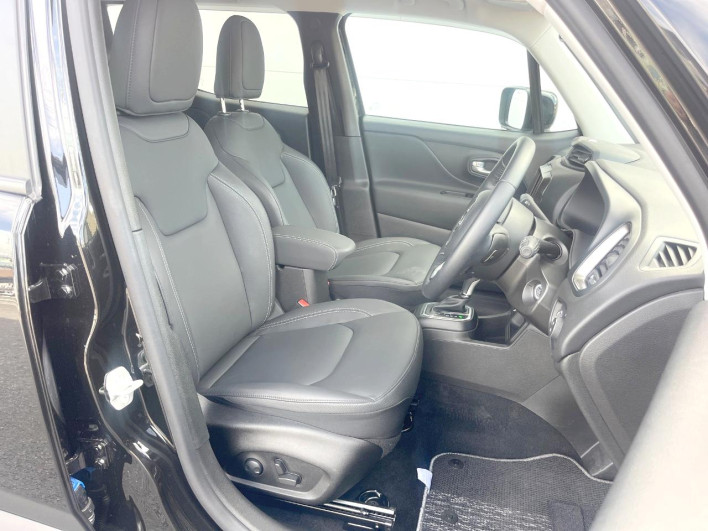 2025 Chrysler Jeep Renegade 3BA-BV13PM (UW-6a0c6bda9013a)[28]
