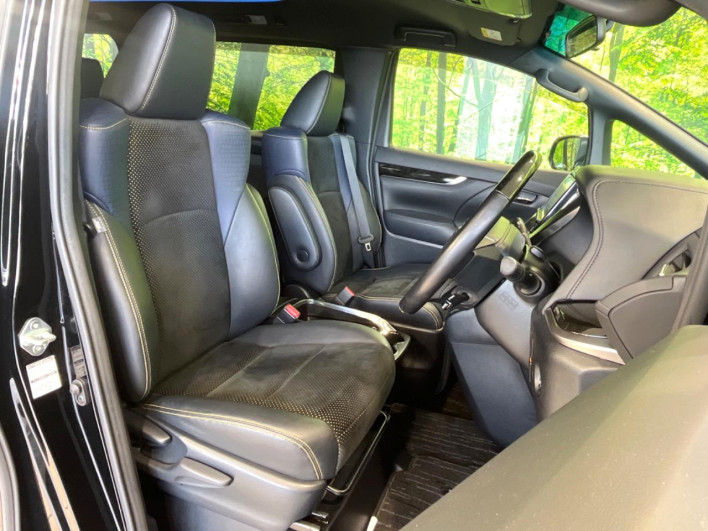 2017 Toyota Vellfire DBA-AGH30W (UW-6a0c6bec566d4)[28]